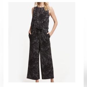 New Lolë palm Siobhan jungle palm romper, size small